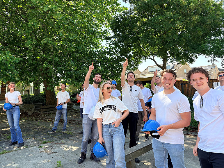 Sensation white op de bouwplaats